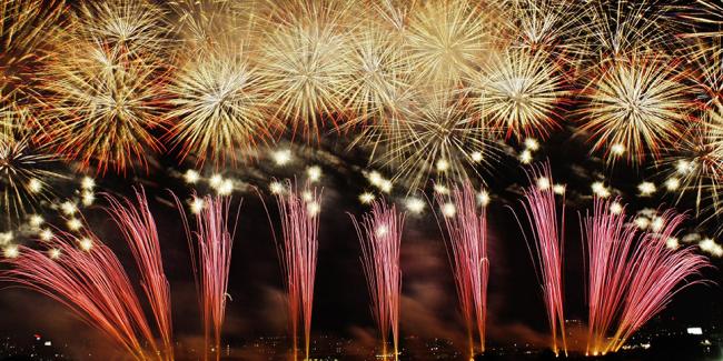 How to photograph fireworks: creating great images without Photoshop How to photograph fireworks: creating great images without Photoshop